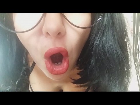 ❤️ Sthandwa, umama wakho ongamzali akakuvumeli ukuthi uye esikoleni namuhla... Ngikudinga kakhulu... ❤  ku-zu.porngifmag-com.ru ❤